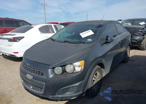 2015 Chevrolet Sonic Lt Auto из США, поврежденный, VIN 1G1JC5SH6F4199206